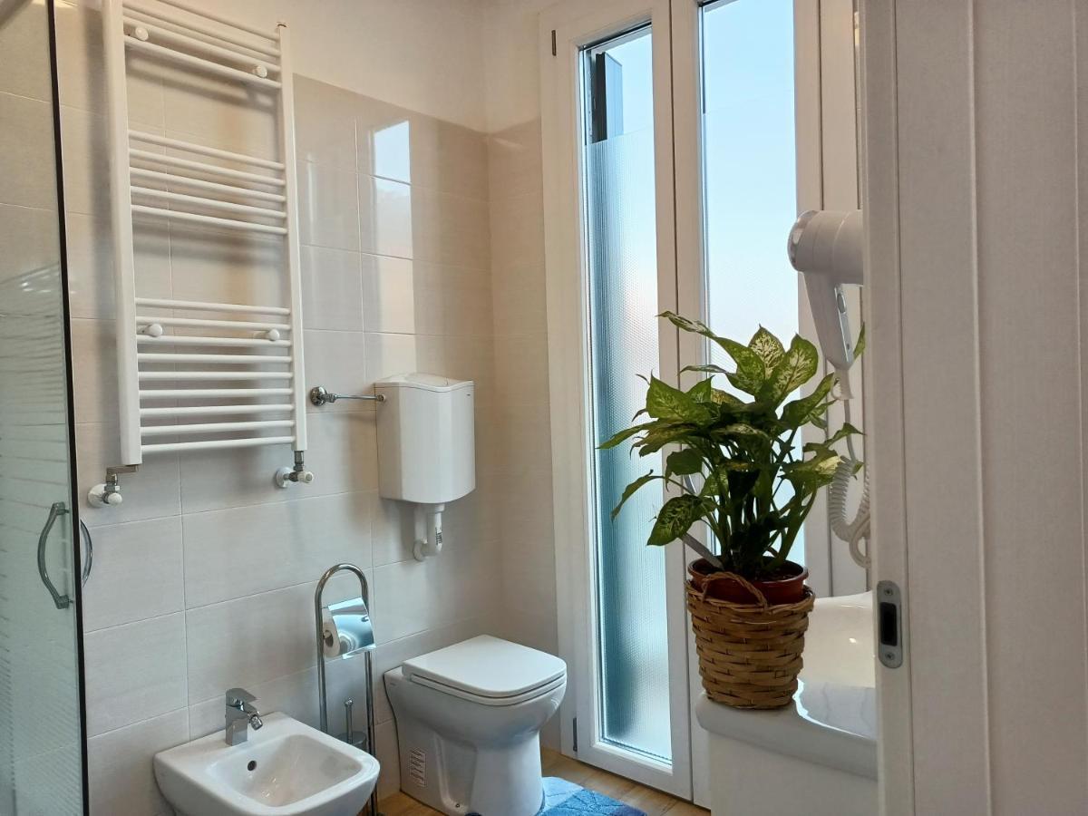 Arcobaleno Room Venezia Местре Экстерьер фото
