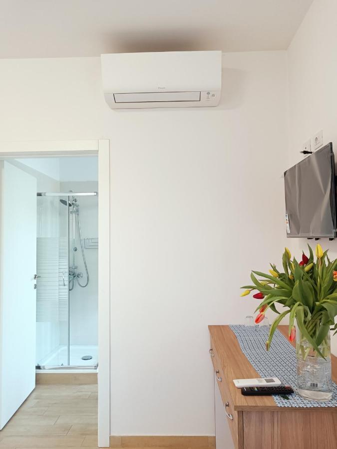 Arcobaleno Room Venezia Местре Экстерьер фото