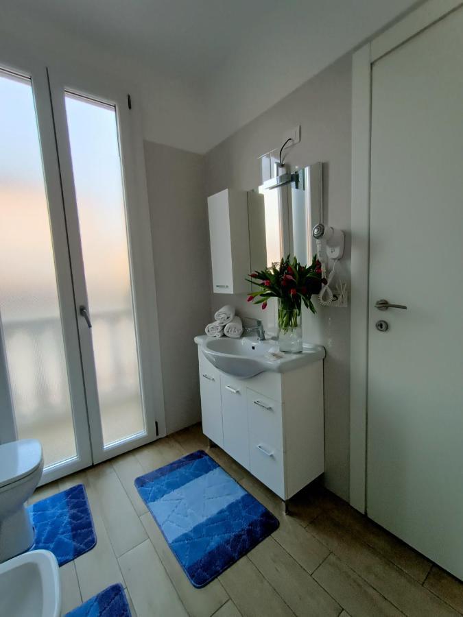 Arcobaleno Room Venezia Местре Экстерьер фото